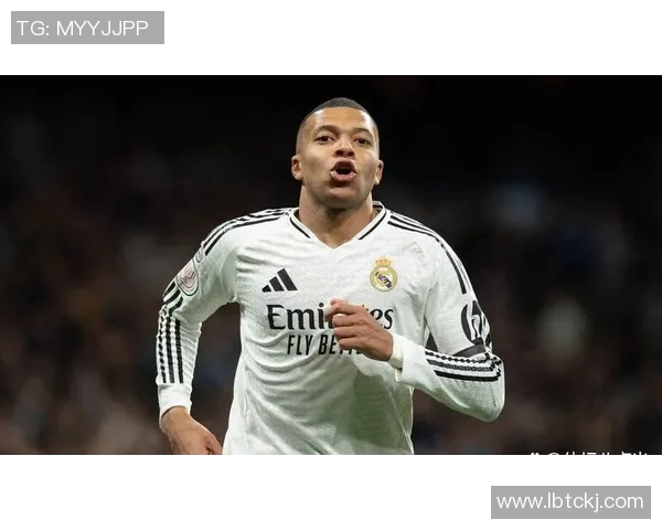 十年前足球巨星盘点：2013年最佳球员排名及影响力分析