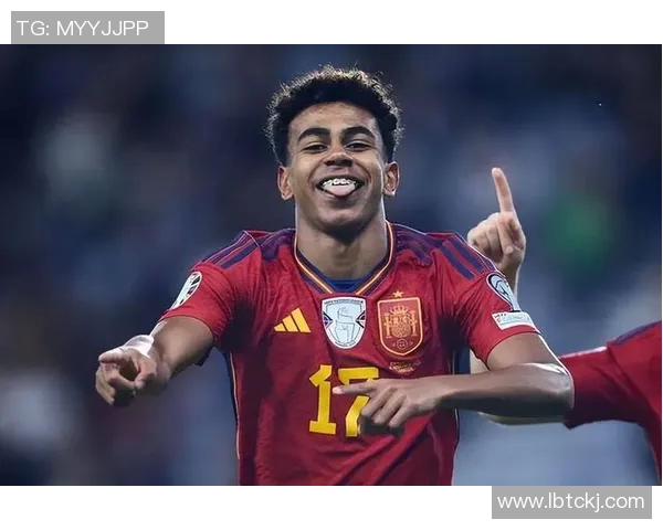 高个子足球球星盘点：身高优势助力在赛场上独占鳌头